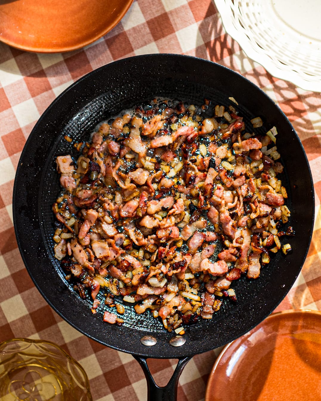 stekt bacon til pasta risoni carbonara