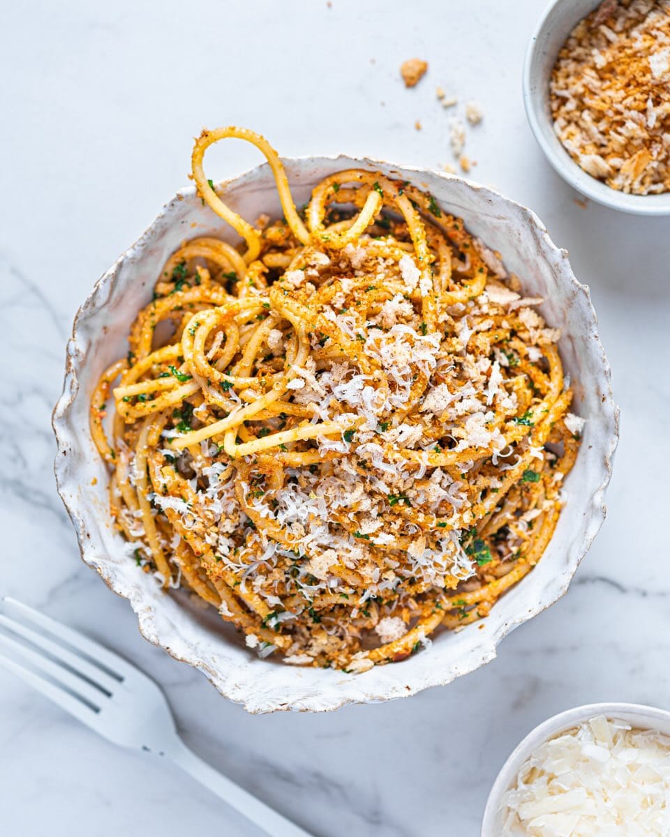 pasta med grønnkål og nøtter oppskrift vegetar