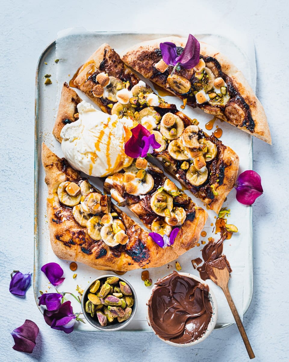 Dessertpizza med banan og Nutella