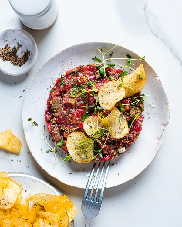 Oppskrift på hjemmelaget biff tartar, perfekt som forrett eller en enkel lunsj